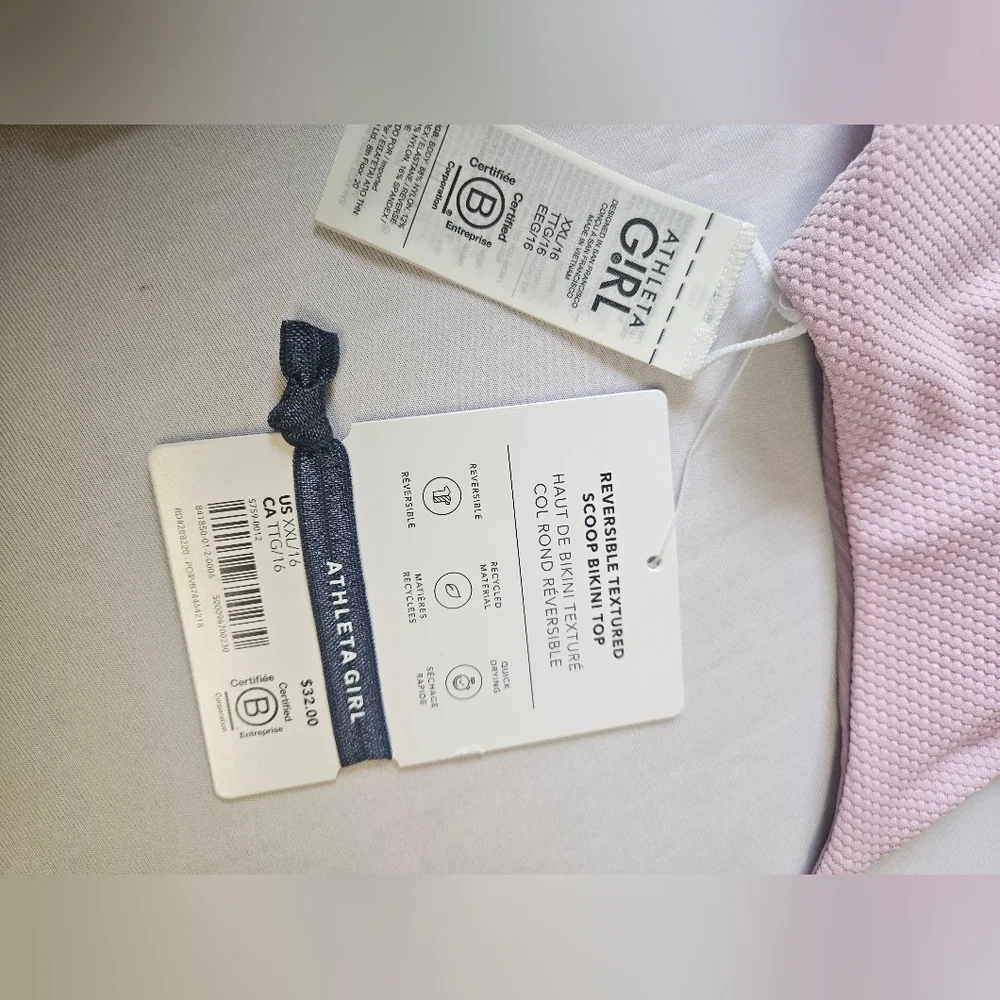 Athleta Girl- Bikini Top Girl's XXL/16 Lavender ,Reversible Quick Drying. NWT